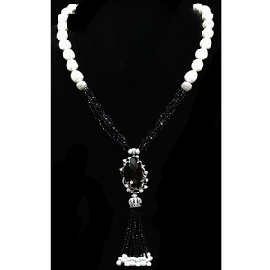 Collier pendentif Mala en laiton de qualité supérieure avec perles, design élégant, pour femme, bijoux tendance pour mariage - Product Image 1