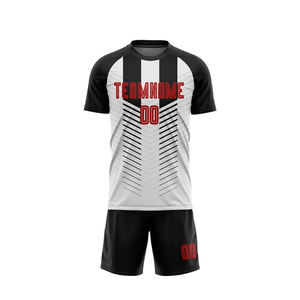 Ensemble de maillots de football à manches courtes imprimés, fabriqués en usine, légers, couleur et taille personnalisées, 100% polyester, séchage rapide - Product Image 2