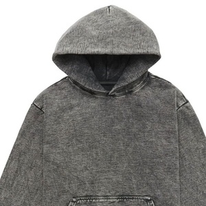 Sweat à capuche vintage pour homme, 100% coton, noir, coupe oversize, délavé, vieilli, effet usé, avec finition délavée aux pierres minérales et à l'acide - Product Image 3