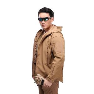 Chaqueta de caza de camuflaje Unisex de invierno transpirable cálida, carcasa suave, impresión Digital, colores y logotipo personalizados - Product Image 4