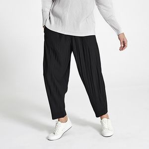 กางเกงพลีท Miyake ยืดหยุ่นสูง สไตล์ลำลองสำหรับผู้ชาย ทรงหลวม ไซส์ใหญ่ แมทช์ได้กับทุกชุด กางเกงทรงโคมไฟ ดีไซน์เนื้อผ้ามีเท็กซ์เจอร์ - Product Image 1