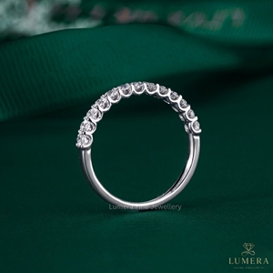 แหวนเพชรทรงรีแบบ Eternity Band เพชรเลี้ยงในห้องปฏิบัติการ แหวนแต่งงานแบบมินิมอล สำหรับเป็นของขวัญวันเกิด เครื่องประดับอัญมณีชั้นดี ของขวัญสำหรับเธอ - Product Image 5