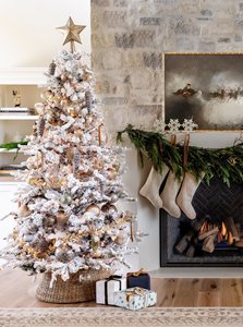 Décoration de sapin de Noël en forme d'étoile en étain vieilli doré antique, couronne de Noël rustique en métal - Product Image 4