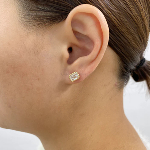 ต่างหูเพชรทองคำขาว 14k ประดับเพชรเลี้ยงในห้องปฏิบัติการ ได้รับการรับรองจาก IGI เครื่องประดับที่เป็นมิตรต่อสิ่งแวดล้อมสำหรับผู้หญิง ของขวัญวันครบรอบ อัญมณีเปล่งประกาย - Product Image 1