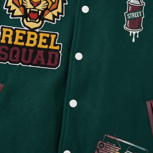 Blouson universitaire Rebel Squad pour homme, vert, manches en cuir PU, streetwear, design patchwork, logo appliqué sur le devant, col rabattu, automne - Product Image 6