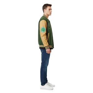 Veste universitaire vintage personnalisée pour homme, en laine verte, manches en cuir PU, broderie chenille, patch lettres, boutons pression. - Product Image 6