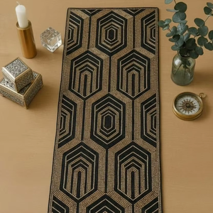 Elegante Camino de Mesa de Algodón de Lujo Hecho a Mano con Cuentas y Bordado, Tamaño y Diseño Personalizables - Product Image 1