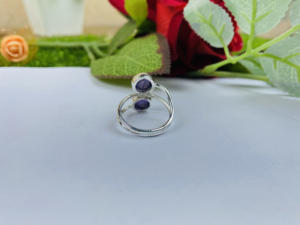 Bague de mariage pour femme en argent sterling 925 faite à la main classique améthyste pierre précieuse taille brillante lunette réglage Krittika bijoutiers - Product Image 2