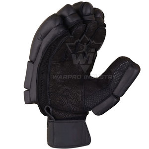 Guantes de críquet personalizados para protección de manos, ideales para práctica atlética y rendimiento en partidos. Guantes de bateo de críquet duraderos. - Product Image 4