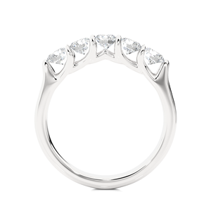 Anillo de diamantes de 18 quilates con 5 piedras de diamante de corte redondo creadas en laboratorio para boda y compromiso, en venta, exportado desde India. - Product Image 2
