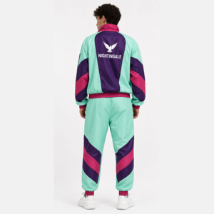 Conjunto Deportivo de Invierno Ligero Personalizado de Fábrica, Chaqueta con Cremallera Reflectante 3M y Pantalones Cortavientos - Product Image 4
