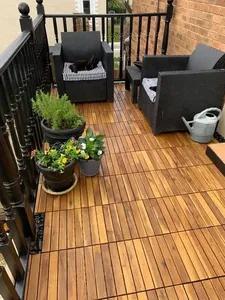 Carreaux de terrasse modernes en bois d'acacia massif 300*300mm Écologique Étanche Antidérapant DOUBLE VERROUILLAGE Installation par clic Carré lisse - Product Image 2