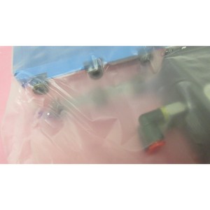 Vanne à opercule rectangulaire VAT 0212-AA24-AV01 - Équipements et pièces semi-conductrices de renommée mondiale à saisir - Product Image 4