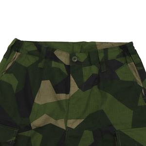 Shorts cargo camouflage pour homme, décontractés, utilitaires, avec poches, mode streetwear, pour l'été et les voyages - Product Image 4