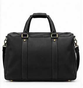 Sac de voyage en cuir avec bandoulière à boucle pour le voyage - Product Image 6