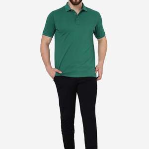 Produit Tendance Vente en Gros OEM Logo Personnalisé Couleur Unie Streetwear Polo Uni Coupe Classique pour Hommes Vêtements Décontractés Respirant - Product Image 4