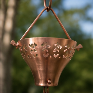 Chaîne de pluie décorative en cuivre découpé artisanal pour gouttière, déversoir, drainage des eaux de pluie en extérieur, décoration suspendue pour jardin - Product Image 4