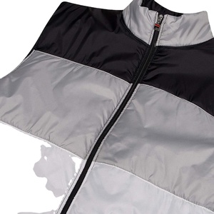 Gilet gonflé rembourré respirant avec logo personnalisé Gilet pour hommes Veste sans manches avec fermeture éclair pour réchauffer le corps - Product Image 3