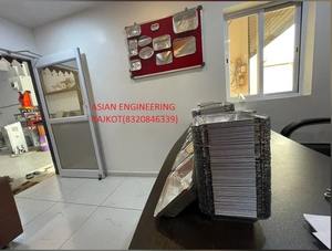 Machine de fabrication de contenants alimentaires en aluminium à grande vitesse, entièrement automatique, pour contenants alimentaires en aluminium. - Product Image 3