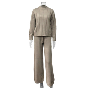 Ropa Deportiva de Invierno para Mujer al por Mayor, OEM, 2 en 1, Ecológica, 100% Algodón, Conjuntos Deportivos de Alta Calidad para Gimnasio, Deportes y Jogging - Product Image 2