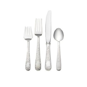 Couverts en métal élégants : l'accompagnement culinaire raffiné pour des moments de repas inoubliables, au style domestique raffiné. - Product Image 2