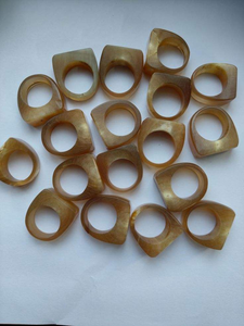 Bague en corne de buffle, d'âne ou de taureau naturelle, faite à la main, de qualité supérieure, respectueuse de l'environnement - Design moderne - Product Image 4