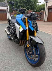 มอเตอร์ไซค์ GSX-S1000 Naked Petrol Manual Euro 5 (152 แรงม้า) 999 ซีซี ปี 2024 พร้อมระบบ ABS คุณภาพสูง มือสอง ความเร็วสูงสุด >80 กม./ชม. กำลังไฟ >2000 วัตต์ - Product Image 3