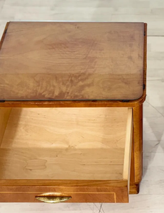 Mesita de Noche Moderna Minimalista de Madera Ecológica de la Mejor Calidad con Cajones, Diseño Europeo para Dormitorio y Sala de Estar - Product Image 3