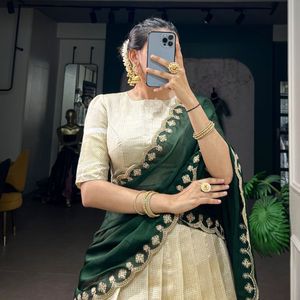 Lehenga Choli Semisentado Premium con Tejido Jacquard Zari y Dupatta Bordada, Fabricante: Royal Exports - Product Image 4