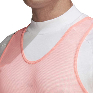 100% Polyester Breathable Mesh <b>Training</b> <b>Bibs</b> Football Jersey Team Vest Quick Dry Soccer Practice Wear Customized Size - Product Image 4