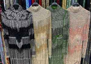 Robe de soirée de luxe brodée à la main avec manches cape, robe longue de créateur, vente en gros d'usine - Product Image 4