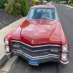 Cadillac Coupe Deville de 1966 - Product Image 1