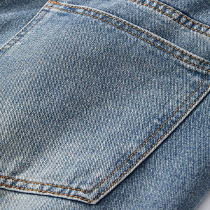 Jean en denim coupe droite délavé clair avec poches latérales et motif imprimé, idéal pour l'hiver – Grande Vente - Product Image 6