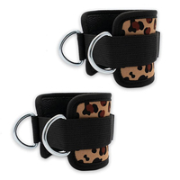 Sangles de cheville imprimé léopard pour machine à câbles, manchon de cheville rembourré personnalisé pour exercices de fessiers, fabricant en gros