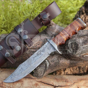 Couteau de chasse Bowie en acier Damas fait main sur mesure OEM, lame fixe avec manche en cuir, couteau de camping et d'extérieur EDC avec étui en cuir - Product Image 3