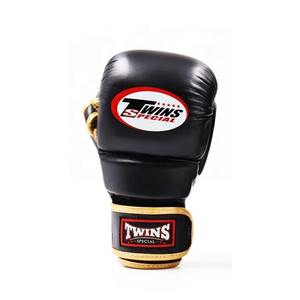 Guantes de Boxeo Twins Negros y Dorados Personalizados Más Vendidos, 100% Cuero Genuino de Primera Calidad, Guantes de Boxeo para Entrenamiento y Sparring - Product Image 5