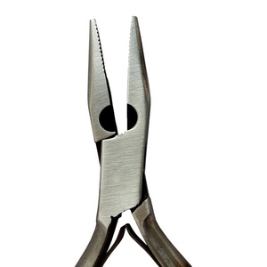 Pince à épiler plate SUNTOOLS/STIPL 505A de haute qualité avec mâchoires en nylon pour la fabrication de bijoux, vente en gros depuis le Punjab - Product Image 3