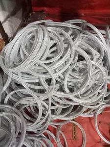 วงแหวนเหล็กโลหะทรงกลมแบบใหม่สำหรับตกแต่งดรีมแคชเชอร์ โคมไฟแขวนผนังแบบมาคราเม่ และงานประดิษฐ์ดอกไม้ สีตามสั่ง - Product Image 5