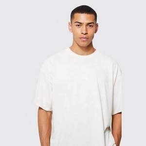 ชุดวอร์มลำลองของผู้ชายสำหรับฤดูร้อนเสื้อยืดถักแขนสั้นระบายอากาศได้ดีสไตล์ไฮสตรีท - Product Image 1