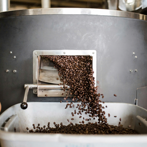 Offre Spéciale 100% grains de café Arabica torréfiés au Vietnam profils de torréfaction personnalisables OEM/ODM prix compétitif - Product Image 4