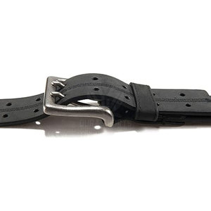 Cinturones de cuero al por mayor de último diseño para hombre, con logo personalizado impreso, precio económico, hechos en Pakistán. - Product Image 3