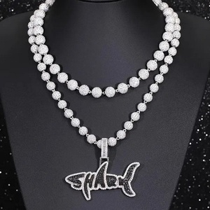 Nuevo diseñador de moda Mossanite Diamond Cuban Chain Moda para hombres Dos tonos Rose Gold Hip Hop Collar para bodas en India - Product Image 1