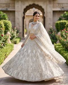 Lehenga Choli de Seda Blanca de Lujo, Tradicional para Novias, con Bordado de Lentejuelas, Largo hasta el Suelo, para Bodas y Fiestas, Conjunto Premium de Tela de Red - Product Image 6
