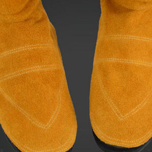 Calzado de Seguridad Industrial de Alta Calidad, Botas de Soldadura de Cuero Vacuno con Cubiertas de Zapatos Resistentes a Altas Temperaturas - Product Image 6