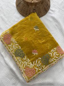 Sari de Georgette de Diseño de Lujo con Bordado Intenso en el Borde, Colección de Blusas para Mujer, para Bodas y Fiestas Indias de Invierno - Product Image 2