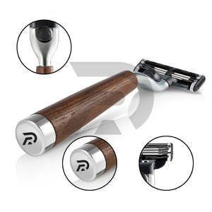 Maquinilla de Afeitar de Alta Calidad con 5 Capas y Triple Cuchilla, Mango Metálico, Fácil Reemplazo de Cartuchos, para Hombres, Apta para Uso en Bikini - Product Image 3