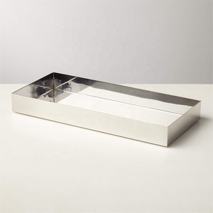 Bandeja Decorativa Rectangular de Metal de Alta Calidad al por Mayor para Organizar Perfumes y Joyas - Product Image 3
