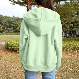Sudadera con Capucha Moderna y Transpirable para Mujer, Ideal para Salidas Casuales, Talla Personalizada y Color Verde - Product Image 2