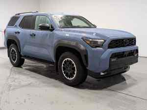 Toyota 4Runner TRD Off Road Premium 4WD d'occasion 2025, hybride 4 cylindres turbocompressé i-FORCE MAX 2.4L - Product Image 6