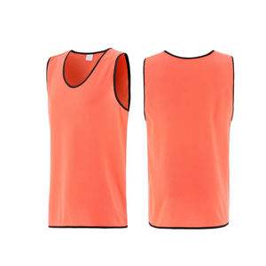 Chalecos de Fútbol Personalizados al por Mayor, Disponibles en Stock, con Logotipo Personalizado, Hechos de Algodón, para Entrenamiento de Equipos de Fútbol, Malla Transpirable, Servicio OEM Disponible - Product Image 6